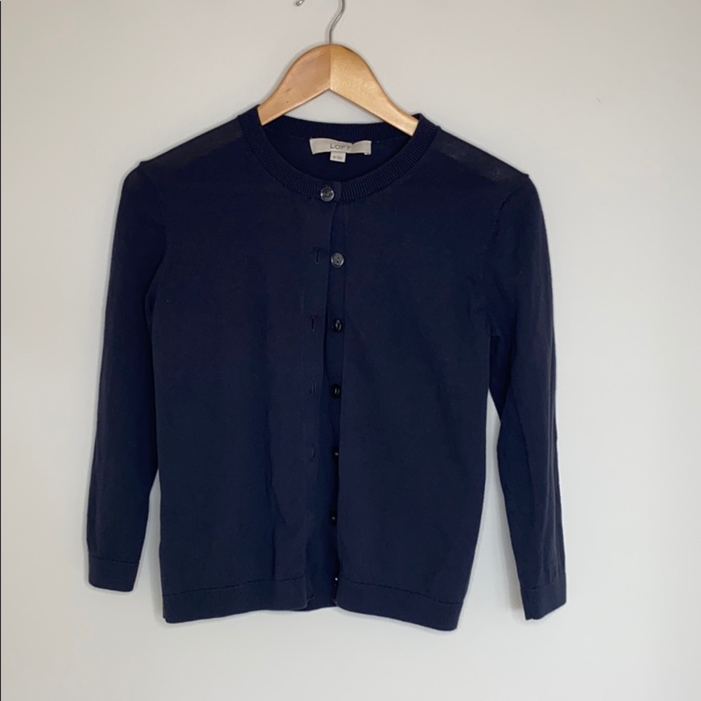 Women’s NAVY CARDIGAN WITH BUTTONS